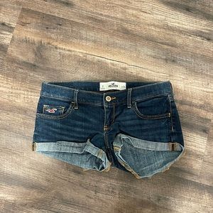 Hollister dark blue denim shorts low rise no rips size 0 (waist size 24)